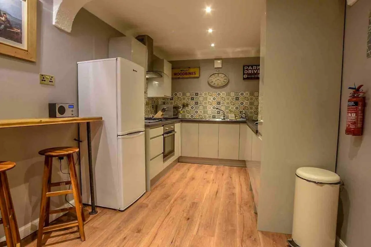 Montrose Terrace Apartment Edinburgh